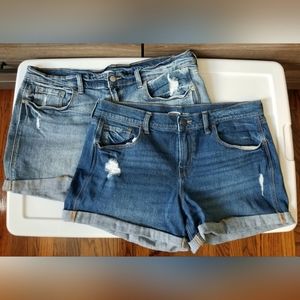 1 bundle (2 pairs) of Old Navy distressed Boyfriend shorts, sz 12